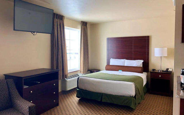Cobblestone Hotel & Suites – Pulaski/Green Bay