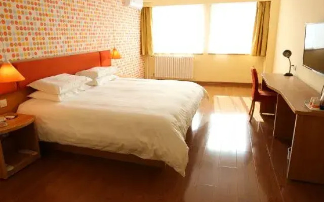 Homeinn Pebble Hotel (Weifang Railway Station)