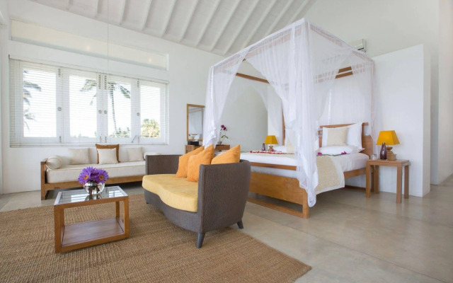 Sri Sharavi Beach Villas & Spa