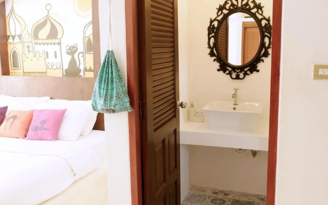 Riad Hua Hin Hotel