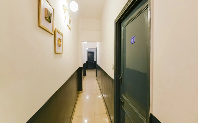 Hotel O Unique Delhi Home Stay