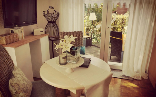 "Maison Blanche" - das gemütliche Garten-Apartment zwischen Köln und Düsseldorf