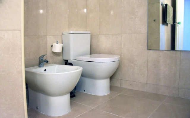 Pardal Apartment by JC