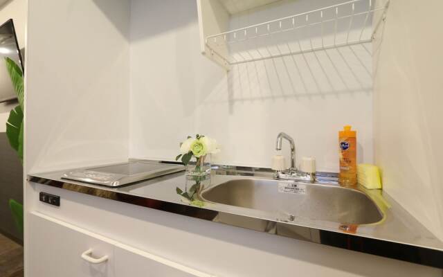 Elizabeth Garden Kuromon