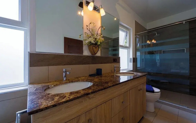 Modern 3 Bedroom Pool Villa - MR54