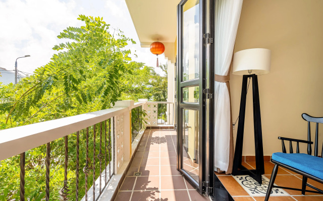 Hoi An Town Home Resort