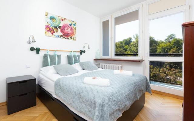 Apartments Warsaw Browarna by Renters