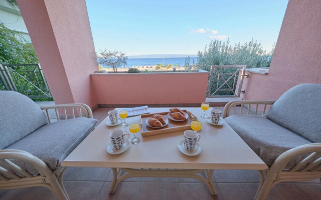 Holiday Seaview Apartment by Litto