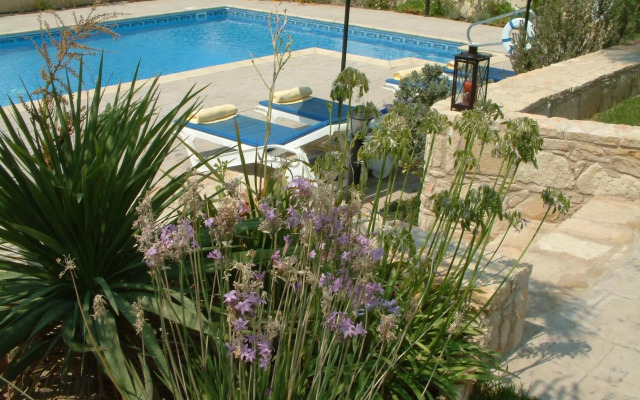 Vineland Bay Villas