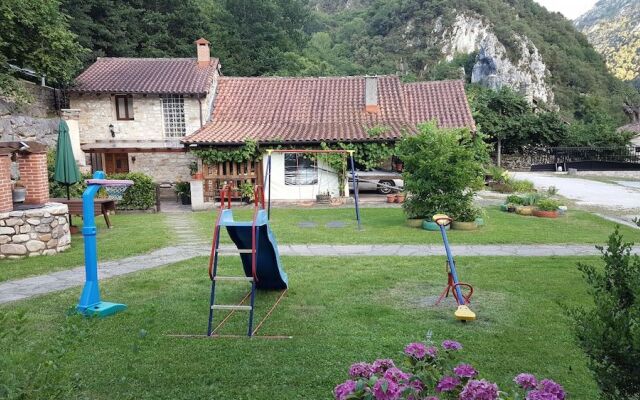 Conjunto de Turismo Rural La Tablá