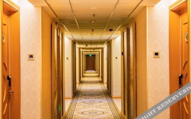 Vienna 3 Best Hotel (Beijing South Railway Station Yangqiao)