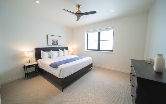 Wolf Rock Home 82