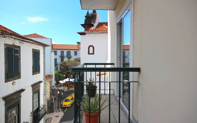 Feels Like Home Funchal Spacious Apartment with Balcony