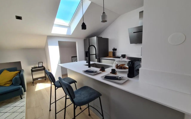 Guesthouse Porto 100m see, close Sandy beach, Pebble beach