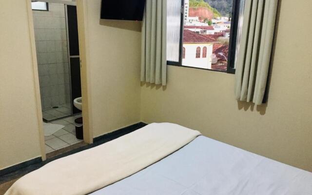 Hotel Líder