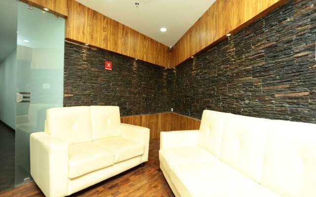OYO 12851 Structural Homes