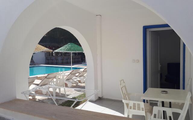 Paradise Apart Hotel