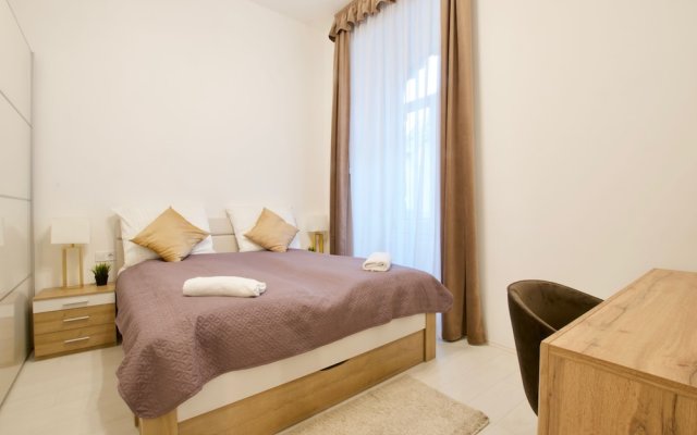 Premium Apartments by Hi5 -Elegant Suites Irányi