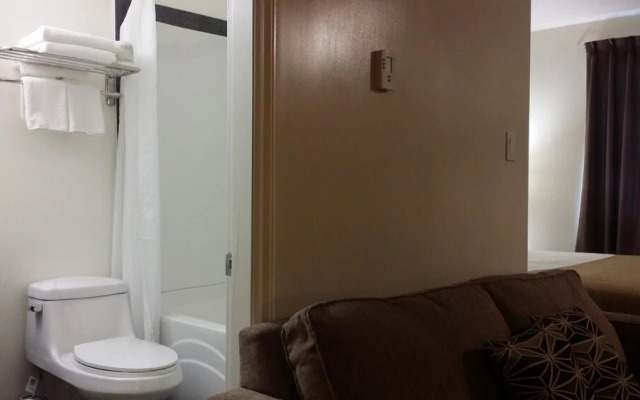 Northern Lights Inn & Suites