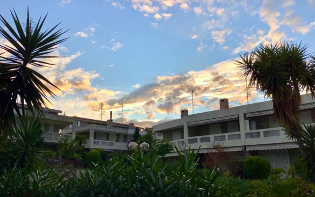 ELENA house near the beach