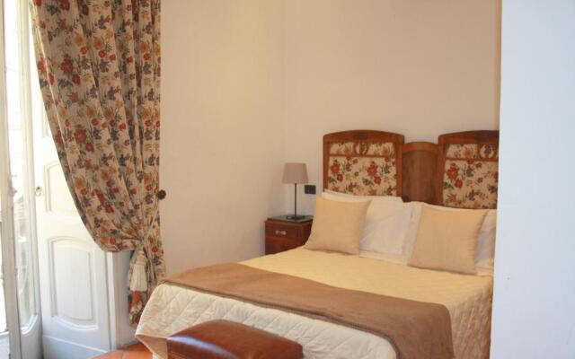 La Locanda dell'Arte-Piazza Dante