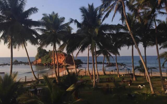Giragala Village Hotel
