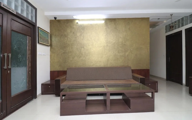 OYO 22872 Hotel Shivam Fort View