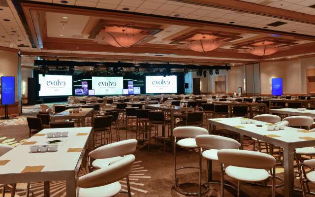 Hilton Orange County/Costa Mesa