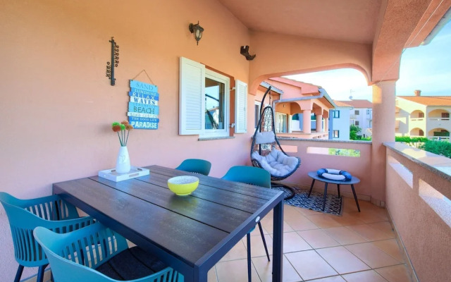 Elegant and Vibrant Apartment With Terrace and Sea View