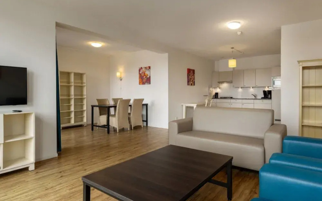 Apartment in Scheveningen by the Harbor