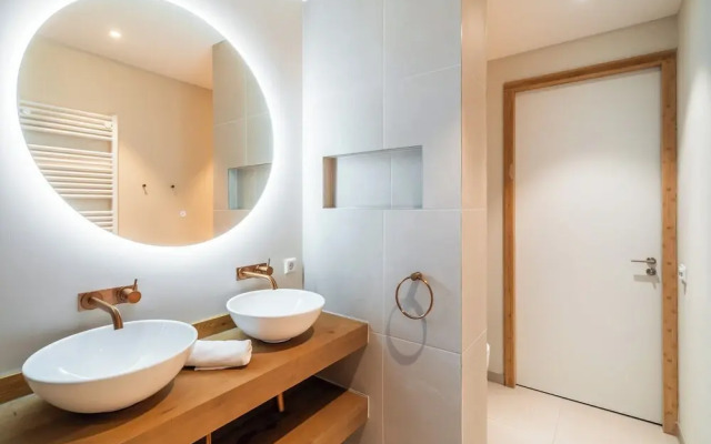 Inviting Apartment With a Garden