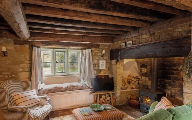 Charming 2BD in the Heart of Kingham