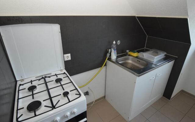 Ab Apartment 06