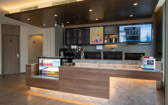 Hanting Express Lingyuan Shifu Road