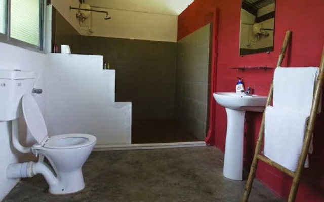 JenJon Holiday Homes - Nagaon, Alibaug