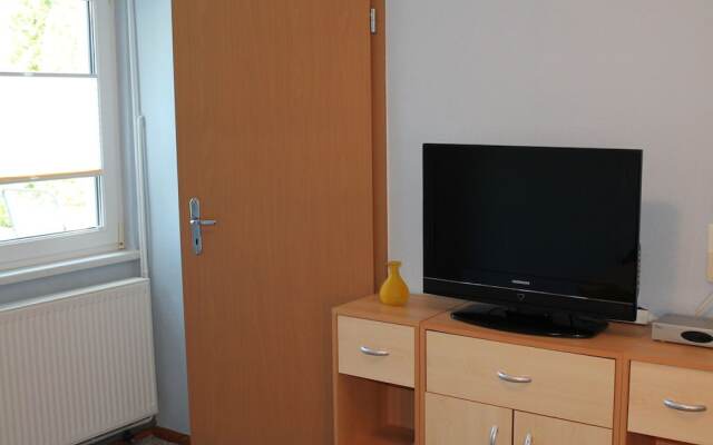 Quaint Bungalow with Garden in Rerik Germany