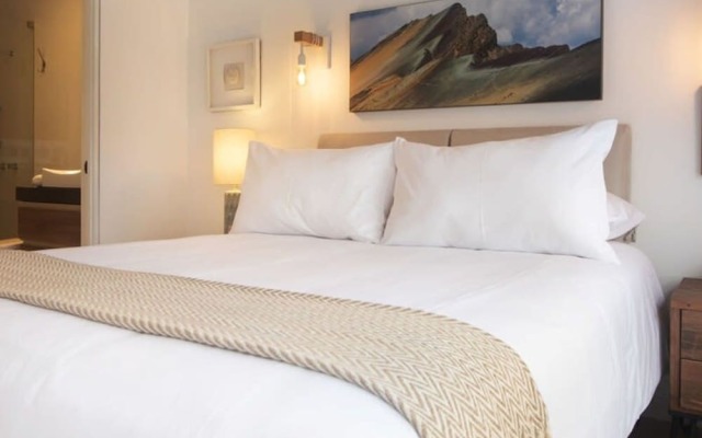 w Brilliant 1BR in Miraflores