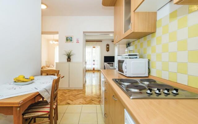 Nice Apartment in Senj With 2 Bedrooms