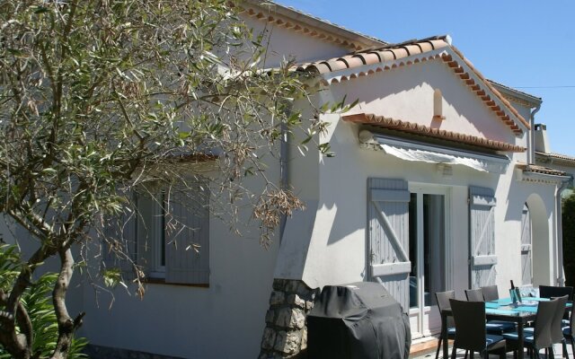 Villa With Private Swimming Pool, Trampoline, Côte D'azur