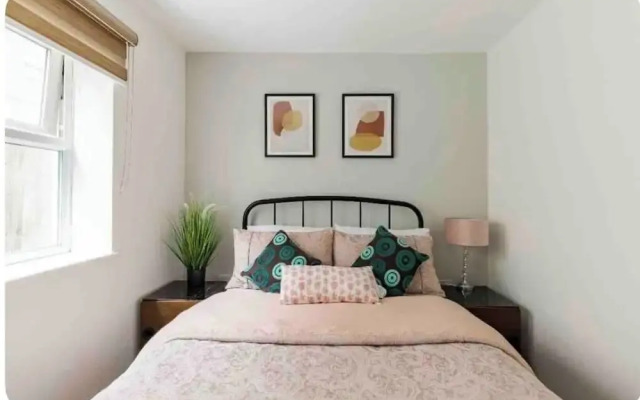 Town center white house