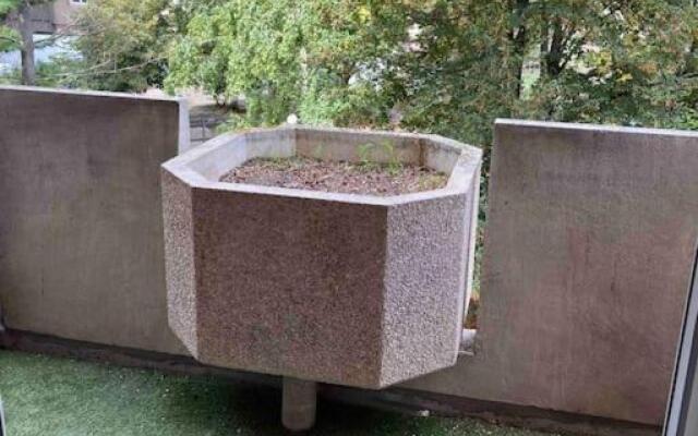 Superbe appart 80 m2 avec balcon & parking