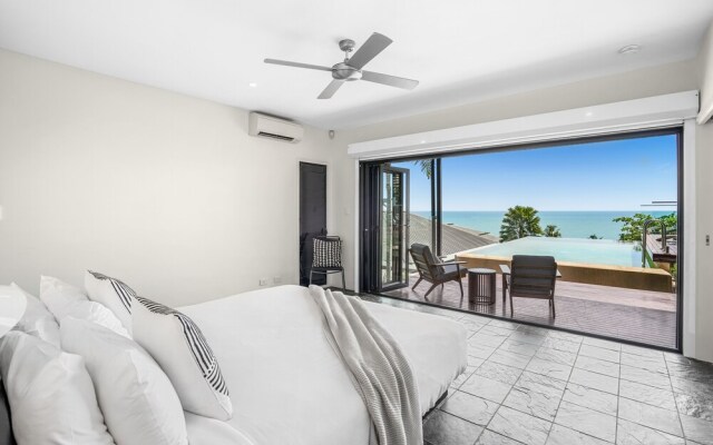 Belle Escapes - Trinity Blue Ocean View Home