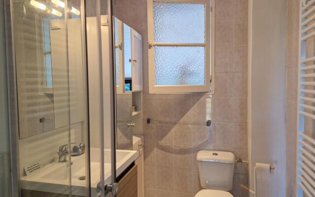 Charming Holiday Home Near the Beach, Locquirec