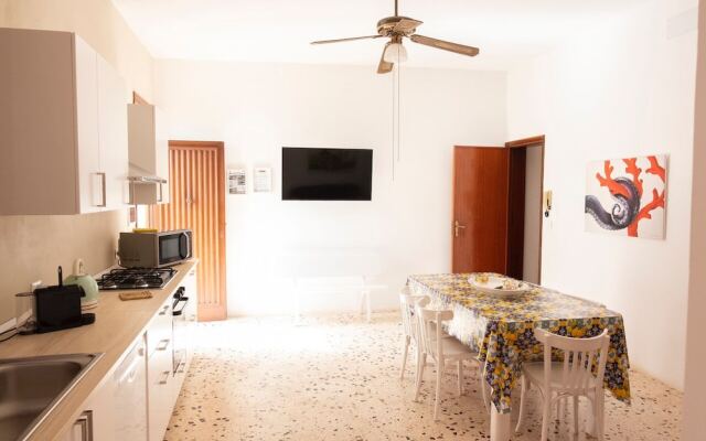 Casa Lisa a due passi dal mare con ampio giardino