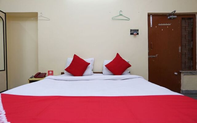 OYO 24727 Rater Tara Diner Rabi Guest House