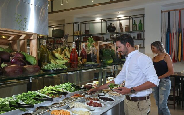 Real InterContinental Managua at Metrocentro Mall by IHG