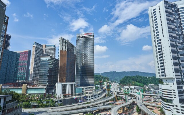 Empire City Marriot by OYO