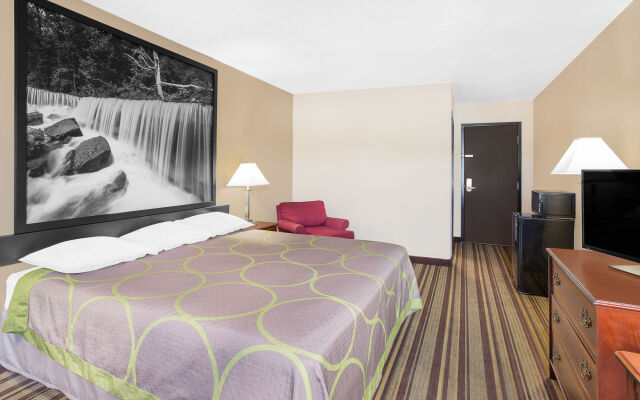 Super 8 Nixa Springfield Area