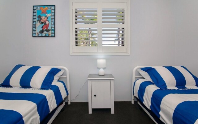 Carindale, Unit 10/19-23 Dowling Street