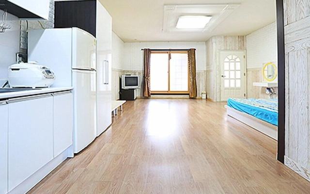 Ganghwado Nolleoosigae Pension